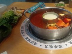 -江小渔鲜鱼火锅(冠亚星城店)