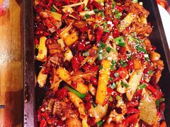 香辣霸王蛙锅-兔槽江湖菜·重庆璧山兔(水围店)