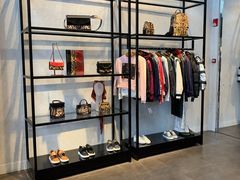 -MCM(比斯特上海购物村店)
