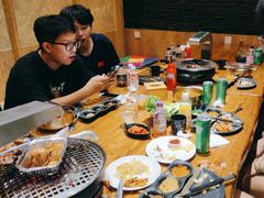 -金刚山黑牛炭火自助烤肉(西大望路店)
