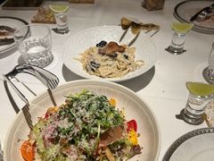 -Mogul Eatery·大亨餐酒馆