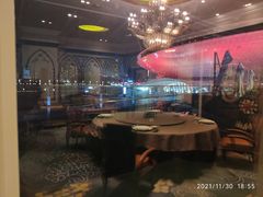 大堂-世博源公馆·本帮融合菜·主题包厢·江景餐厅