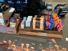 -星巴克臻选(上海合生汇1F店)