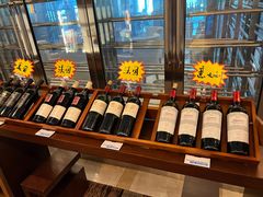 -东西风牛排馆周末烧烤自助(首都机场希尔顿店)