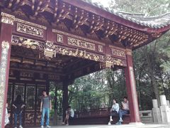 -汇龙潭
