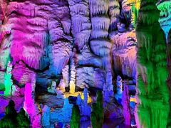 -泰安地下龙宫景区