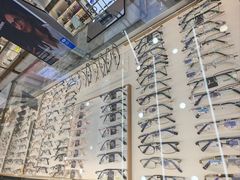 -世纪大明眼镜·林德伯格·蔡司官方授权店(武昌旗舰店)