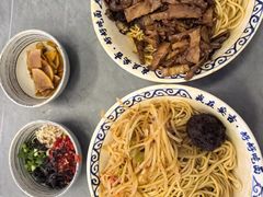 -梅溪·小伙子干挑面(安吉总店)
