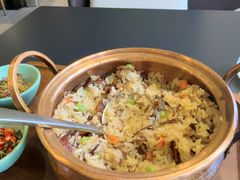 -桥边小楼·手工云南菜·古城观景小楼