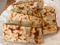 -溢心园香河肉饼总店