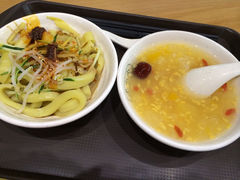 -舌尖尖传统小吃(万达店)
