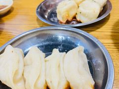 -黄阿姨锅贴大王(万航渡路店)