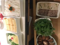 -左庭右院鲜牛肉火锅(浦江欢乐颂店)