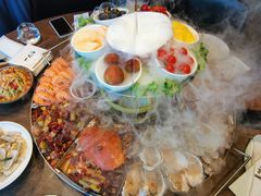 -日进一片海.生腌海鲜火锅.宵夜烧烤(三里屯总店)