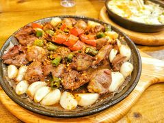 鸡心-老东镇啤酒屋海鲜加工·蒸汽海鲜·海鲜烧烤(台东店)