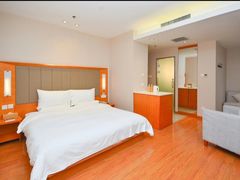 -全季酒店(西安凤城二路店)