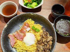 -千金一碗·宝岛一村(韩国街店)