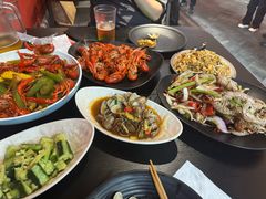 -沪小胖·小龙虾·蓝龙王(八佰伴店)