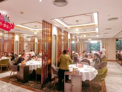 大堂-稻香酒家·34年老字号·港式粤菜(侨光店)