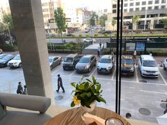 -焙丽拾光(麦凯乐直营店)