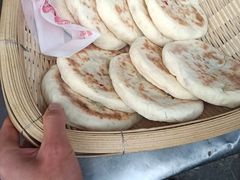 -眼镜粑粑