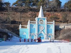 -蓟洲国际滑雪场