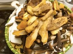 -土连锅·现熬养生汤锅(梁家巷店)