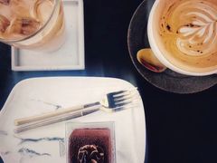 -UNI UNI(环亚凯瑟琳店)