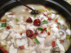酸菜鱼-周渝食惦酸菜鱼(青浦店)