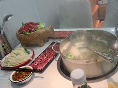 -刘少华贵州小黄牛·鲜牛肉火锅(总店)