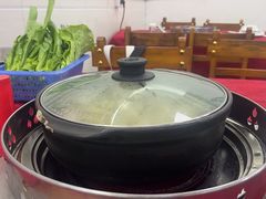 -濠轩阁特色生蚝火锅总店