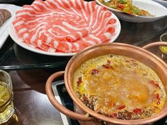 -滇釜火锅·能喝汤的火锅(车公庄店)