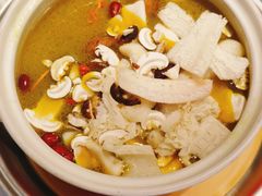 -菌彩云南野生菌火锅(万达广场店)