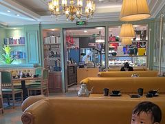 -海派美食·家宴海鲜青岛菜·石锅鲽鱼头(东方城店)