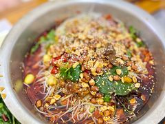 豆芽-周良天山牛杂城(天山路总店)