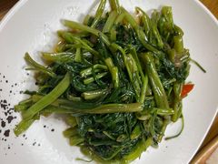 -泰堤坊(淡水体育馆店)