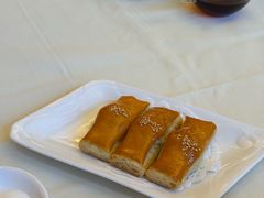 蜜汁叉烧酥-利苑酒家(金宝店)