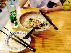 松茸七彩菌米线-蒙自源小锅米线(金佰利店)