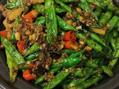 -堂瓦里·33年传统赣菜(第一街区店)