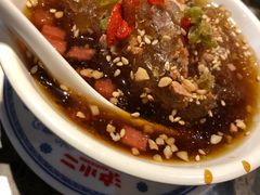 小二冰汤圆-沪小二炭火蛙锅(淮海中路美食不夜城店)