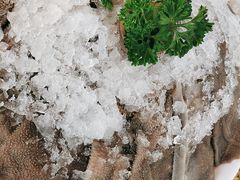 -茅草房·河畔园林火锅