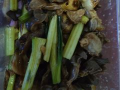 -豪园台山碳烧生蚝(蓬江江华店)