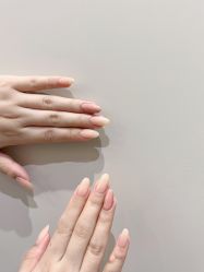 -花岐款式专研健康美甲沙龙