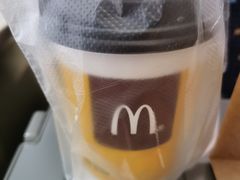 -麦当劳(西客站店)