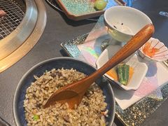 -铭牛烧肉·和牛海鲜自助(高新月牙湖店)