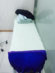 -苗医生专业祛痘·皮肤管理