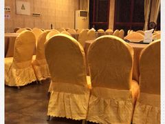 -假日花园主题餐厅