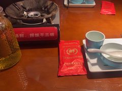 -魏铭鱼头捞饭(晋阳路店)