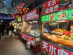 -正宁路小吃夜市