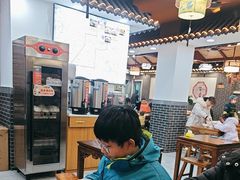 -秦君宝手擀菠菜面(金花路店)